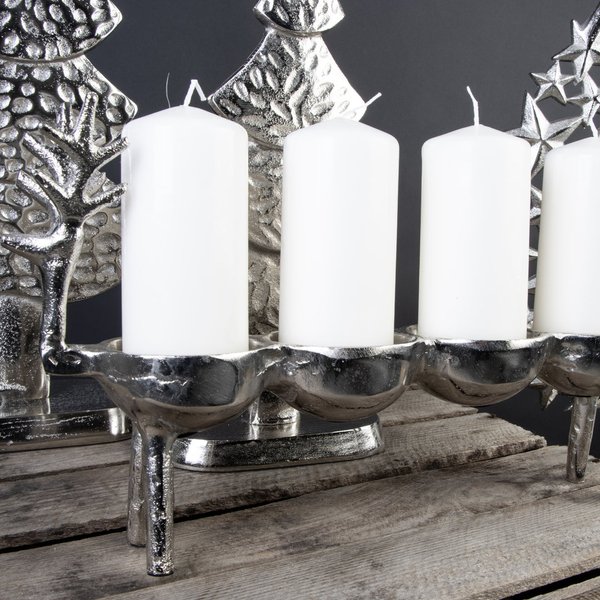 Kerzenständer im Hirsch-Design
